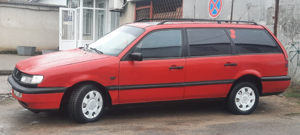 Volkswagen Passat 1995 an Tiraspol Tiraspol - fotografie 1