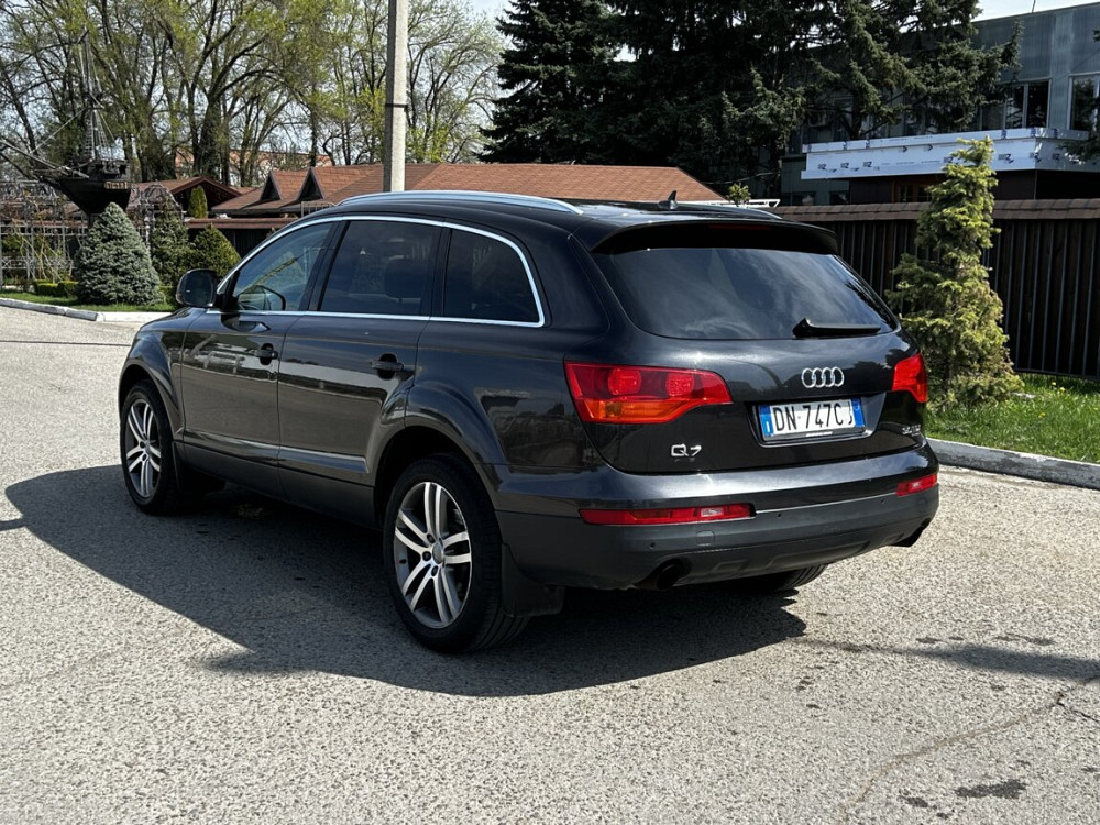 Audi Q7 2008 an Tiraspol Tiraspol - fotografie 4