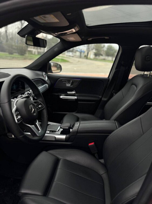 Продам Mercedes-Benz GLB, 2020 год, 2.0 бензин. Коробка автомат. MD Tiraspol - fotografie 8