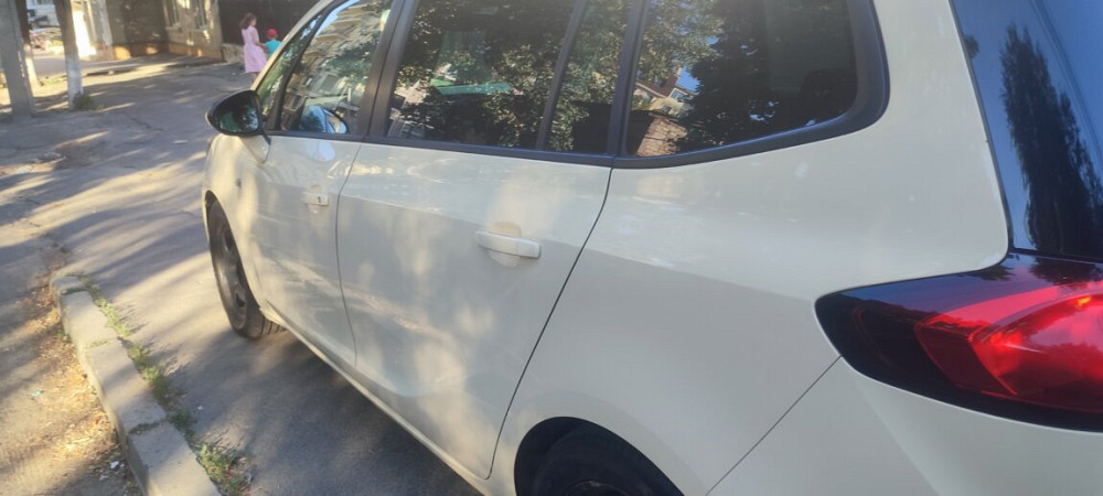 Opel Zafira 2019 год Кишинёв Кишинёв - изображение 1