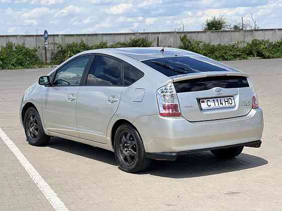 Toyota Prius 2005 год Гибрид Газ метан недавно установлен Тирасполь