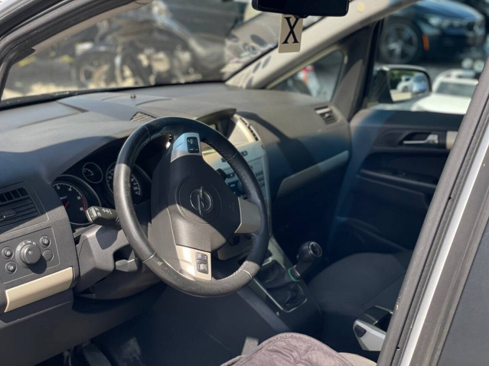 Opel Zafira 2008 год Тирасполь Тирасполь - изображение 8
