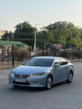 Lexus ES300h| 2.5 Hybrid| 2013 год Tiraspol