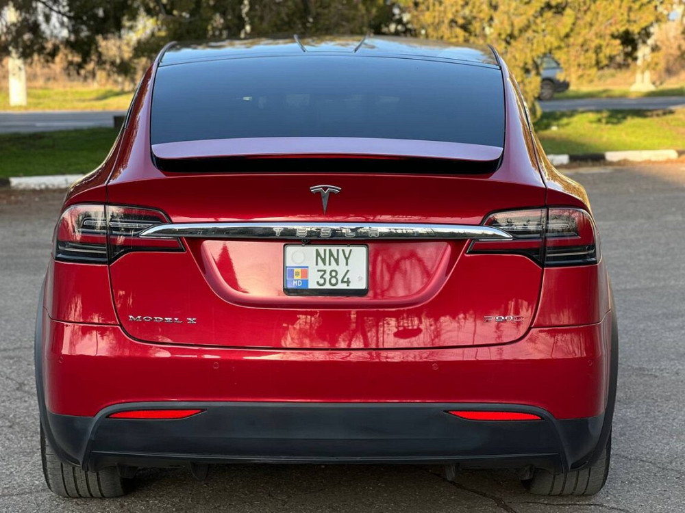 Tesla Model X 2017 год Слободзея Slobozia - fotografie 4
