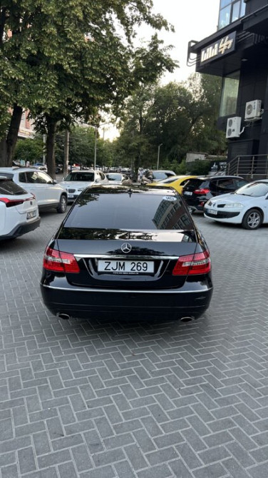 Mercedes E-Class 2009 год Парканы Парканы - изображение 3