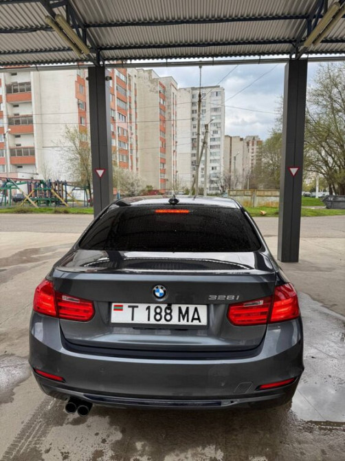 BMW seria 3 2013 an Bender Bender - fotografie 3