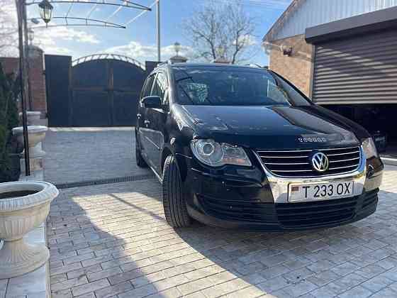 Volkswagen Touran 2006 an Tiraspol Tiraspol