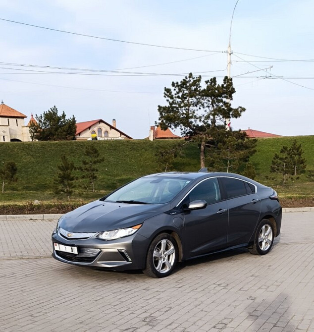 Продам подзаряжаемый Chevrolet Volt 2 (бензин/электро/гибрид) Tiraspol - fotografie 3