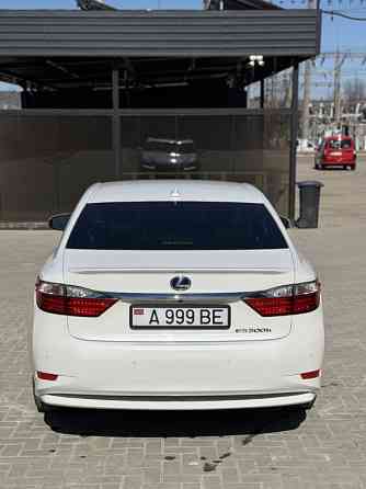 Lexus ES 2013 an Bender Bender