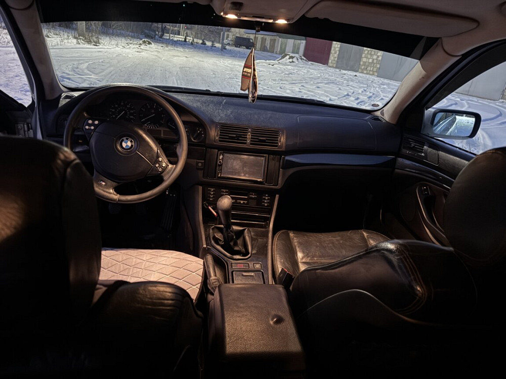 Срочно продам BMW E39 2.5 газ метан- бенз в хорошем состоянии Rîbnița - fotografie 8