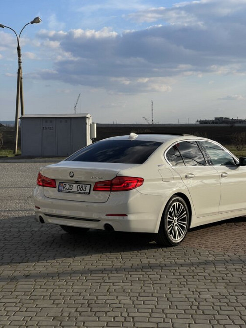 BMW 5 Series G30 Chişinău - fotografie 2