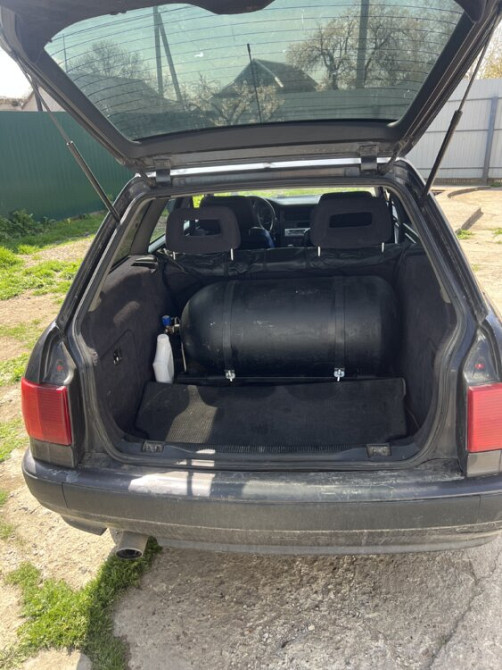 Продам машину Audi 80 b4 Бендеры - изображение 4