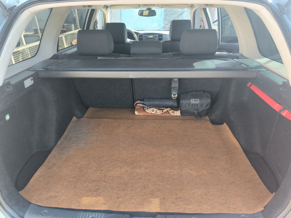 Toyota Corolla 1.4 d4d, 2005г. Тирасполь - изображение 6