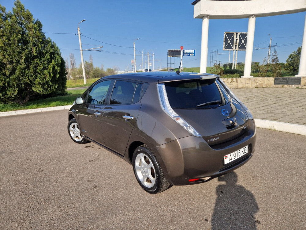 Nissan Leaf 2016 год Бендеры Бендеры - изображение 2