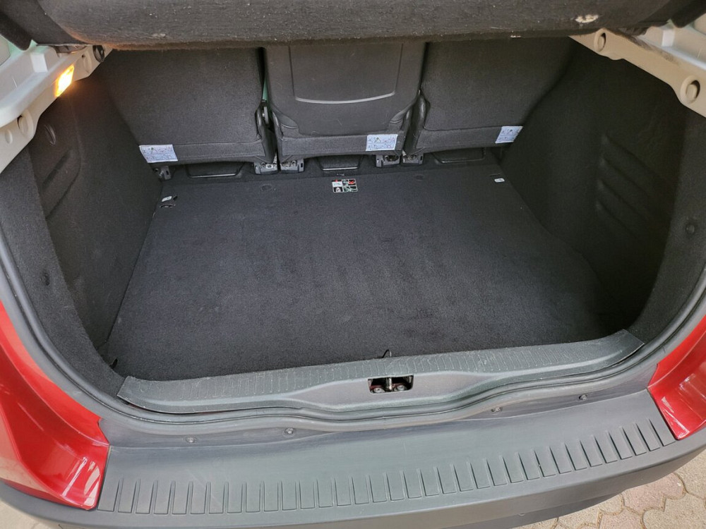 Renault Scenic 2011 an Bender Bender - fotografie 9