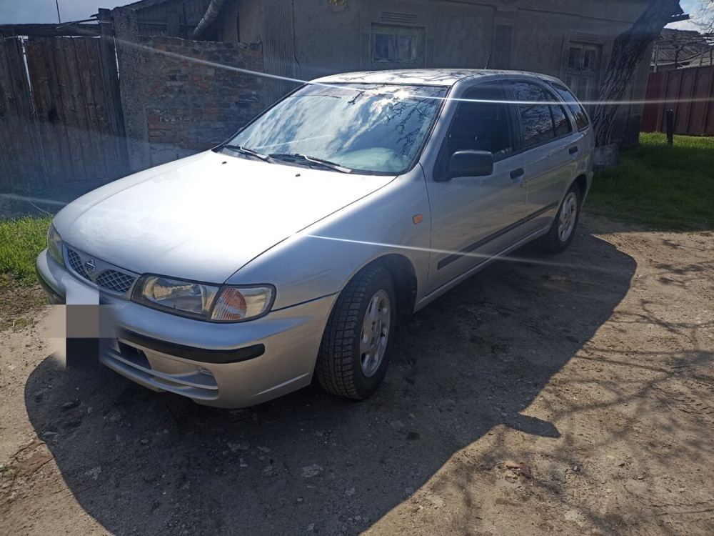 Nissan Almera 1999 год Бендеры Бендеры - изображение 1