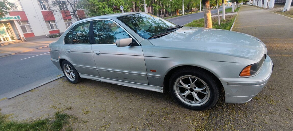 BMW 5 Series 2001 год Бендеры Бендеры - изображение 4