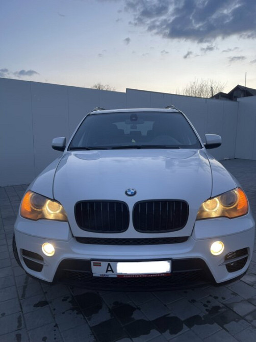 BMW X5 2011 an Bender Bender - fotografie 4