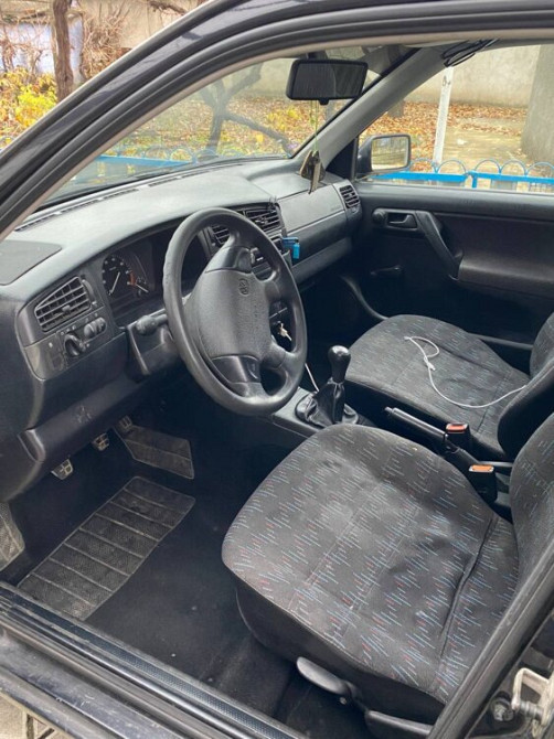 Volkswagen Golf 1994 год Тирасполь Тирасполь - изображение 8