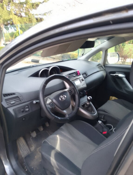 Toyota Verso 2010 год Тирасполь Тирасполь - изображение 6