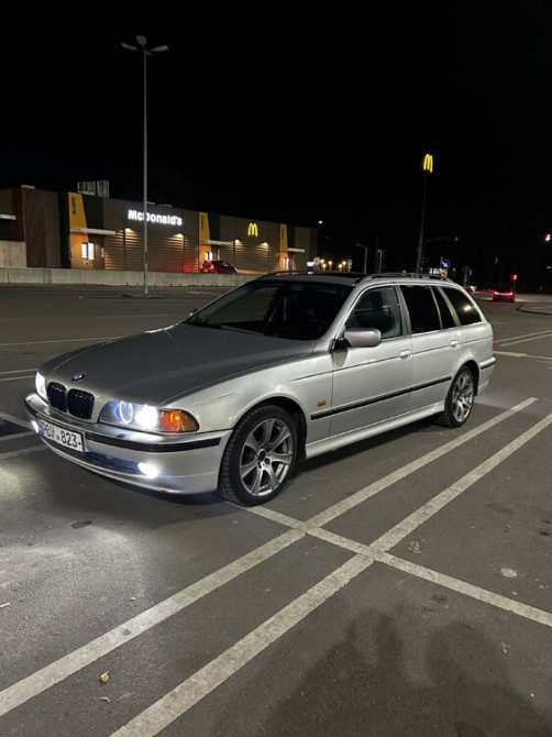 BMW 5 Series 2003 год Тирасполь Тирасполь - изображение 2