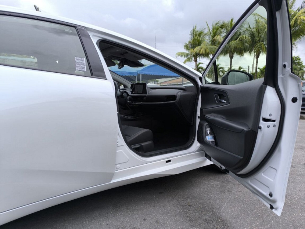 Toyota Prius 2024 год Тирасполь Тирасполь - изображение 5