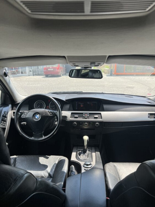 BMW 5 Series 2004 год Бендеры Bender - fotografie 7