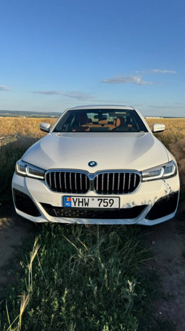BMW 5 Series 2022 год Бендеры Bender - fotografie 1