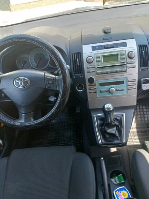 Продам toyota corolla 2004 года 2.0 дизель d4d Григориополь - изображение 4