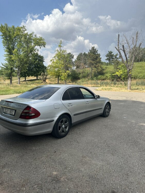 Mercedes E-Class 2003 год Слободзея Слободзея - изображение 4