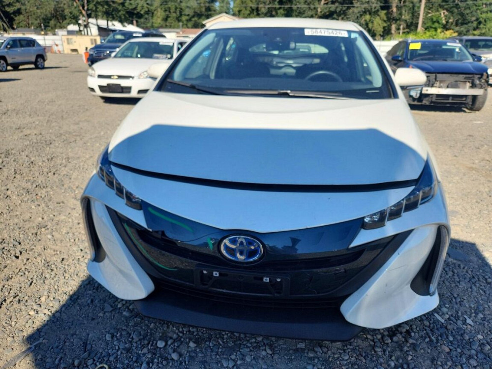Toyota Prius 2019 год Тирасполь Tiraspol - fotografie 1