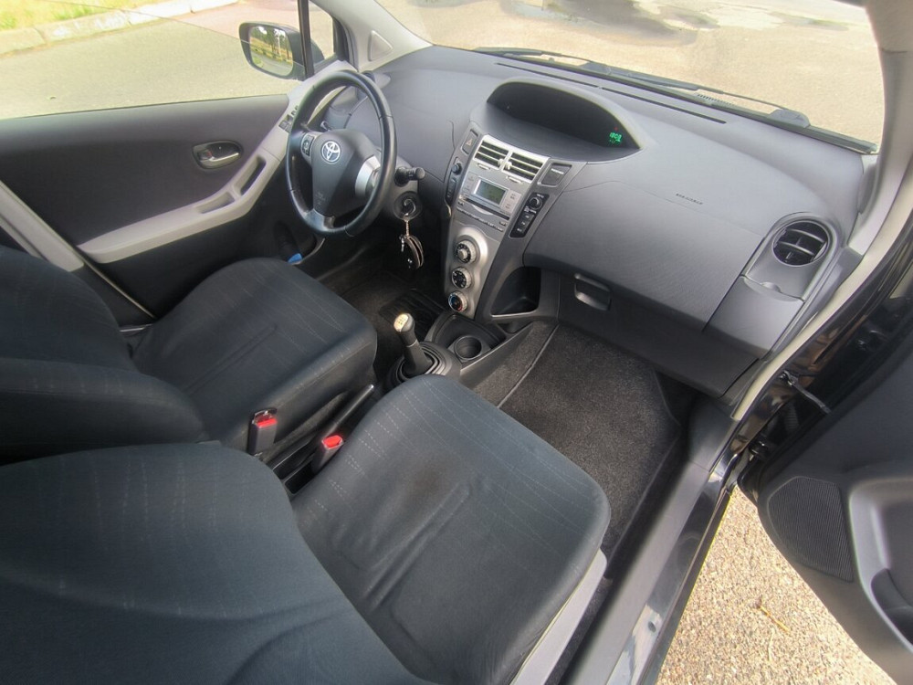 Toyota Yaris 2008 год Тирасполь Tiraspol - fotografie 8