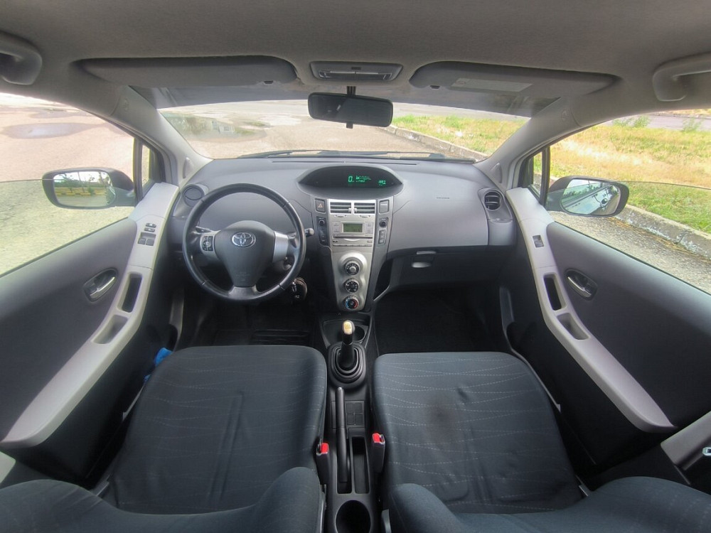 Toyota Yaris 2008 год Тирасполь Tiraspol - fotografie 4