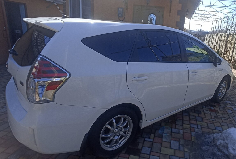 Toyota Prius 2015 год Тирасполь Тирасполь - изображение 2