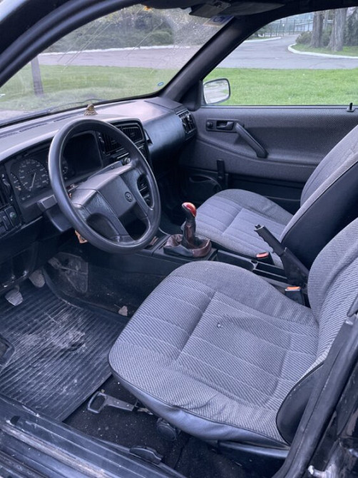 Volkswagen Passat 1989 an Tiraspol Tiraspol - fotografie 5