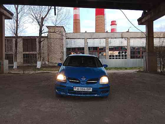 Nissan Almera Tino 2001 an Tiraspol Tiraspol