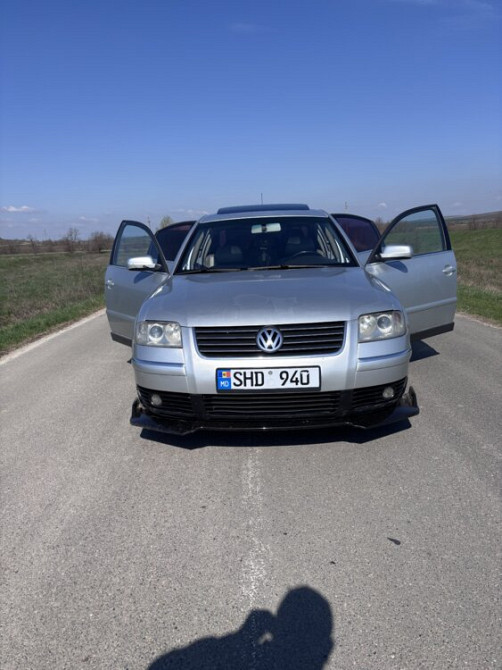 Volkswagen Passat 2002 год Кишинёв Кишинёв - изображение 1