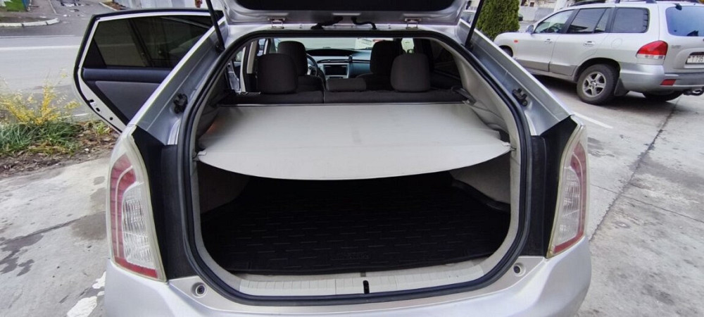 Toyota Prius 2012 год Бендеры Бендеры - изображение 6