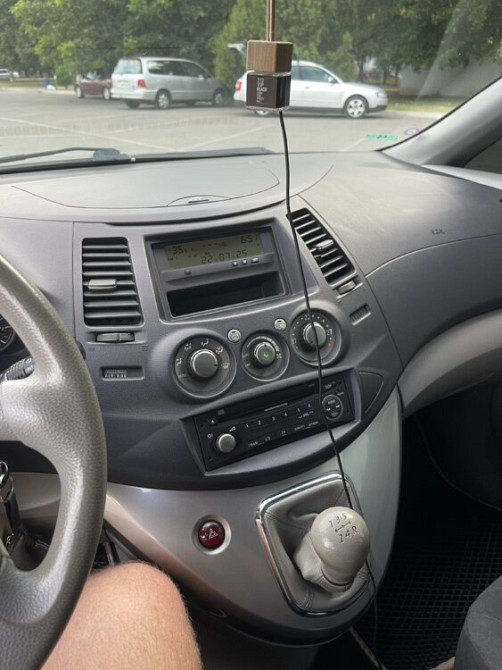 Mitsubishi Grandis 2006 год Бендеры Бендеры - изображение 10