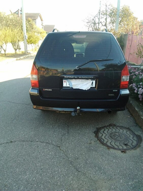 Mitsubishi Space Wagon 1999 год Бендеры Бендеры - изображение 2