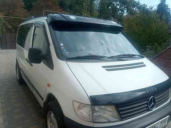 Mercedes Vito 1998 an Bender Bender