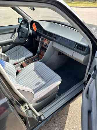 Mercedes E-Class 1988 an Tiraspol Tiraspol