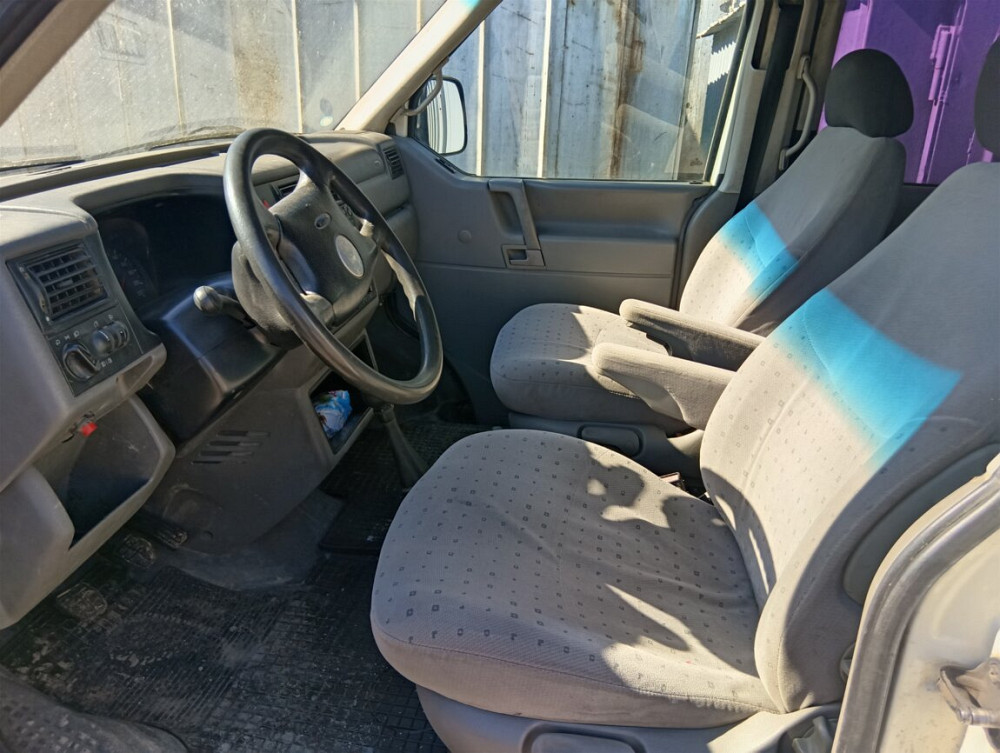 Volkswagen Caravelle 2002 год Тирасполь Тирасполь - изображение 9