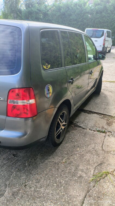 Volkswagen Touran 2005 год Тирасполь Тирасполь - изображение 2