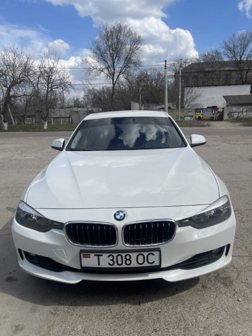 BMW seria 3 2014 an Tiraspol Tiraspol - fotografie 2