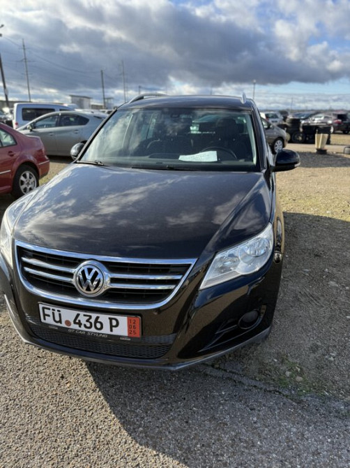 Volkswagen Tiguan 2010 год Тирасполь Тирасполь - изображение 1