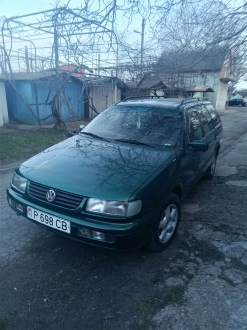 Volkswagen Passat 1996 год Бендеры Бендеры - изображение 1