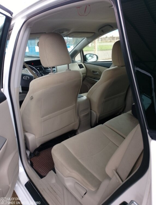 Toyota Prius 2012 год Тирасполь Тирасполь - изображение 4