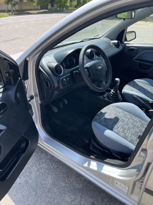 Ford Fiesta 2005 год Тирасполь Тирасполь - изображение 6
