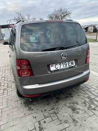 Volkswagen Touran 2007 an Tiraspol Tiraspol